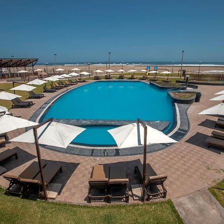Dm Hoteles 아시아 외부 사진